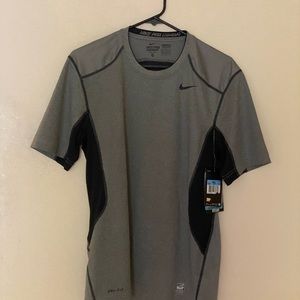 Men’s Nike Pro Combat Shirt M